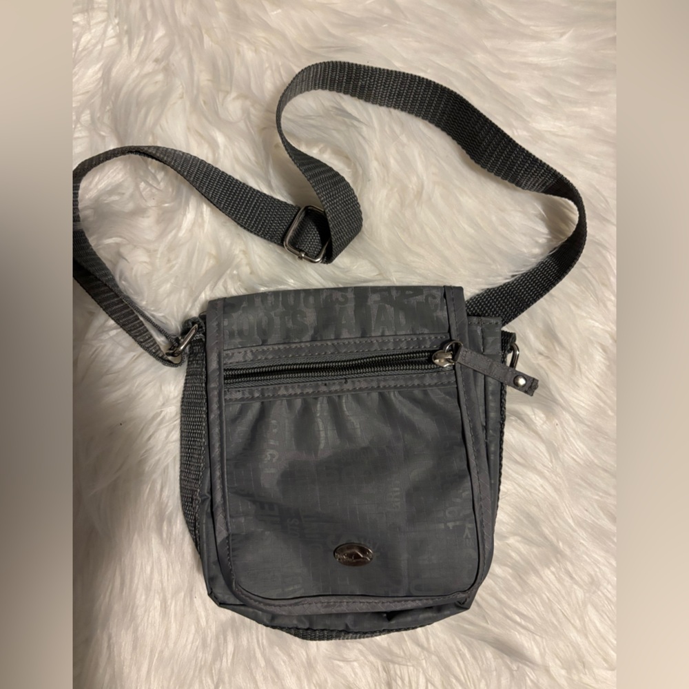 Roots Charcoal Gray Men's Messenger Bag